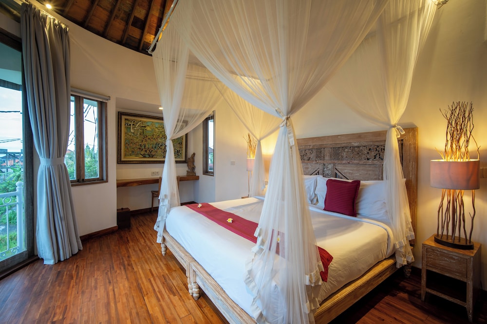 Exclusive Villa, 2 Bedrooms, Kitchen, Pool View