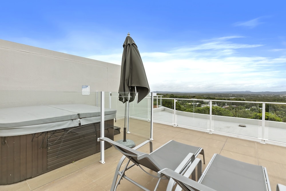 2 Bedroom Penthouse photo 2