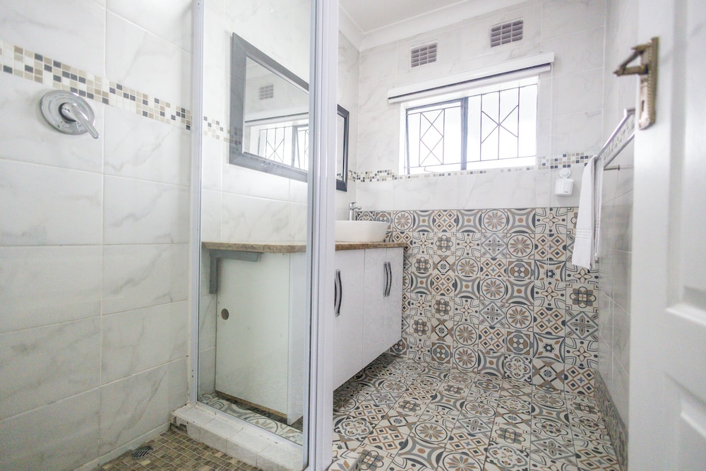 Executive Apartment photo 2