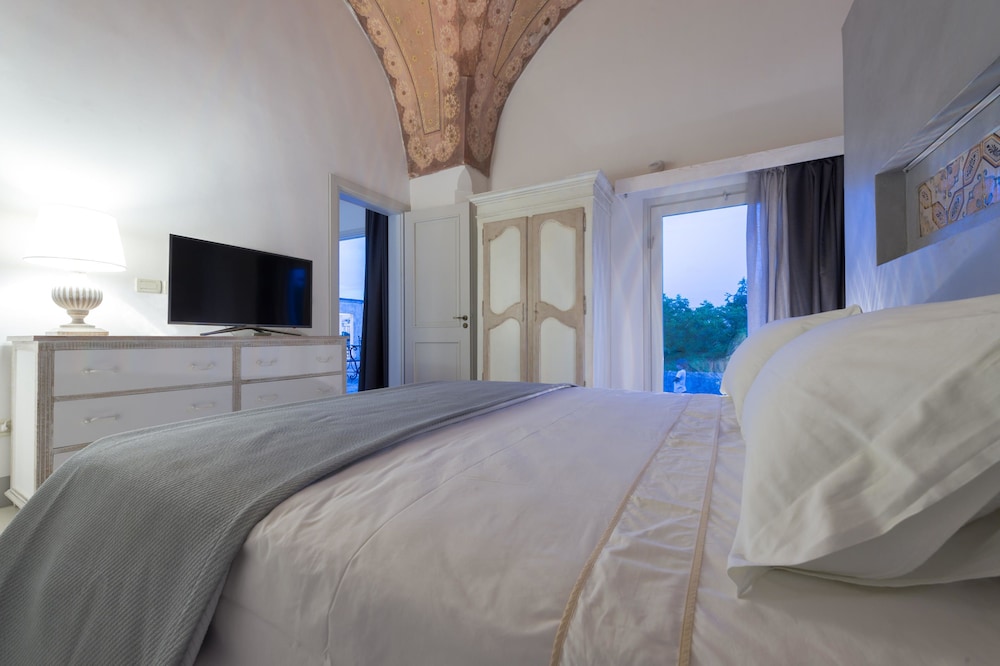 Comfort Apartment, 1 Bedroom, Terrace, Garden View photo 2