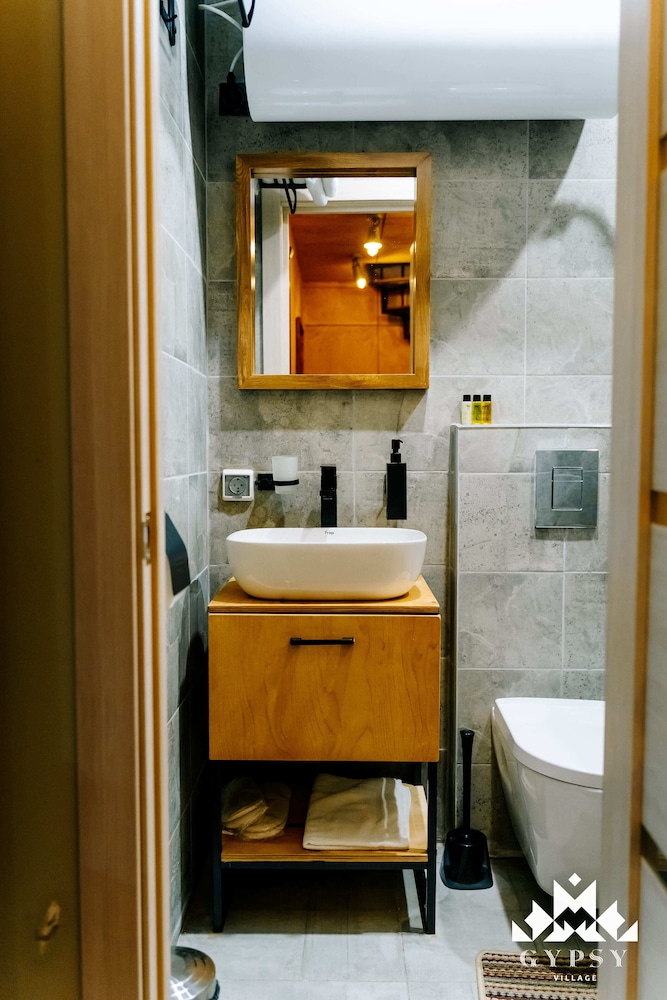 Comfort Suite photo 2