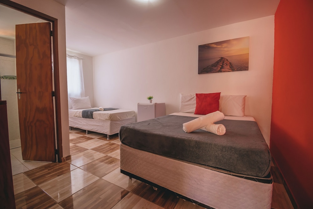 Economy Triple Room photo 1