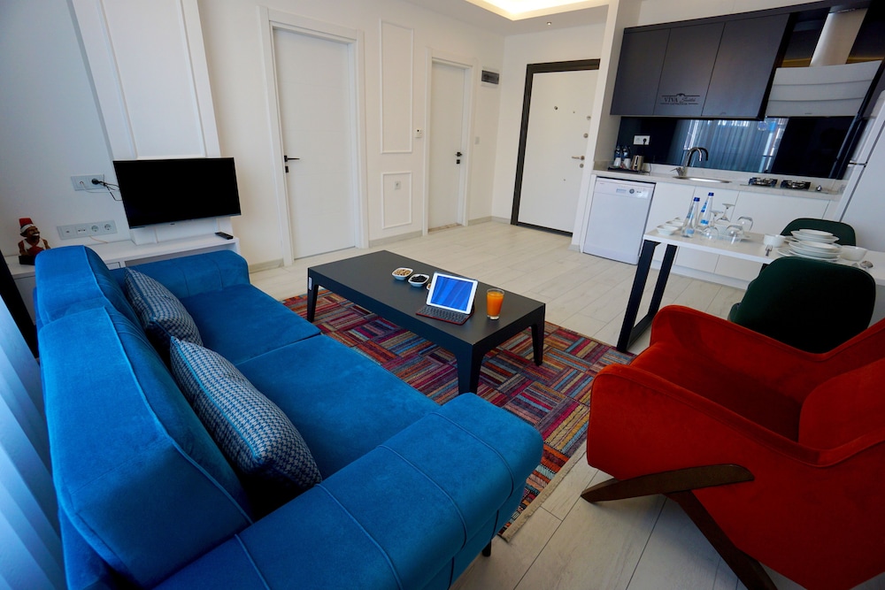 Deluxe Suite, Non Smoking, Kitchen photo 1
