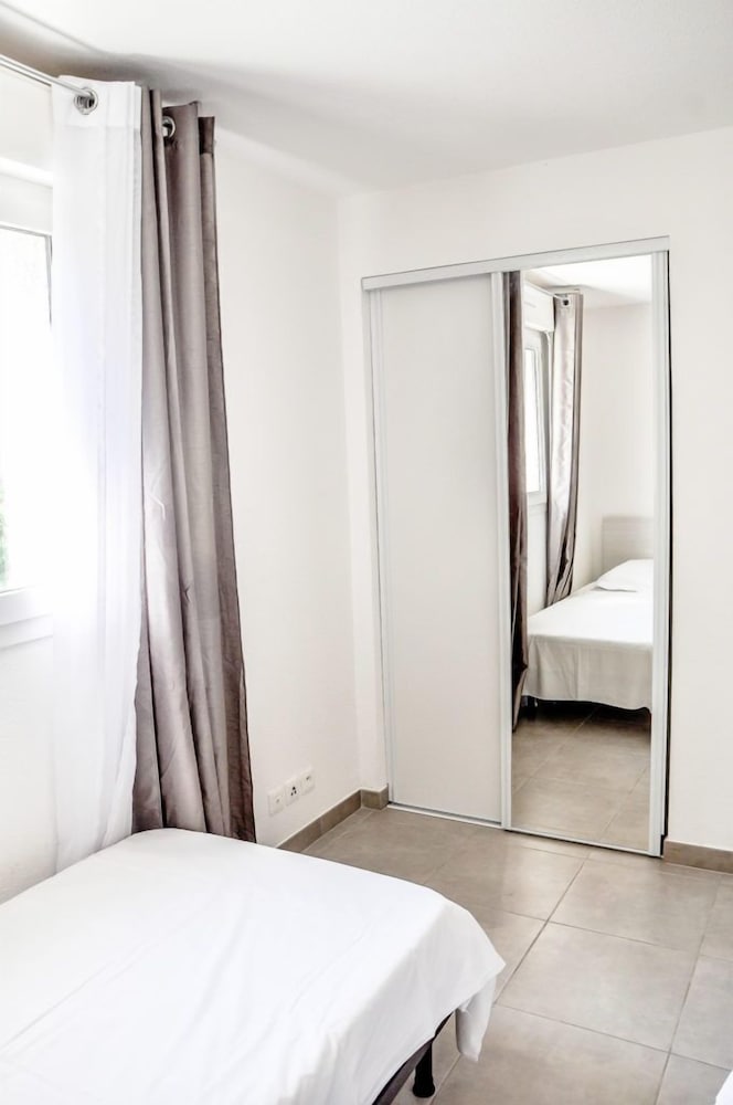 Apartment, 1 Bedroom, Sea View photo 2
