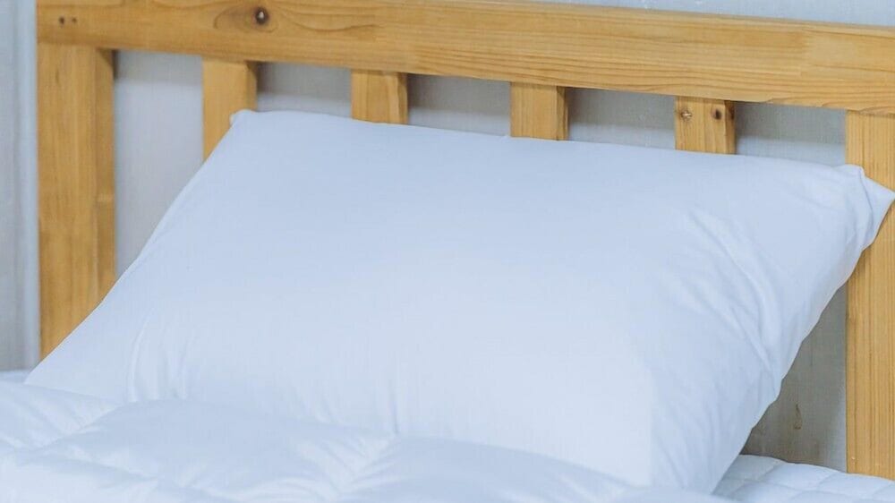 Room (Room 202) - Photo 7