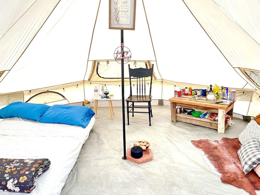 Standard Tent photo 3