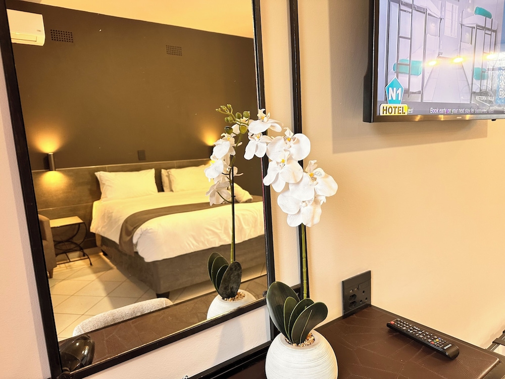 Executive Double Room - Photo 2