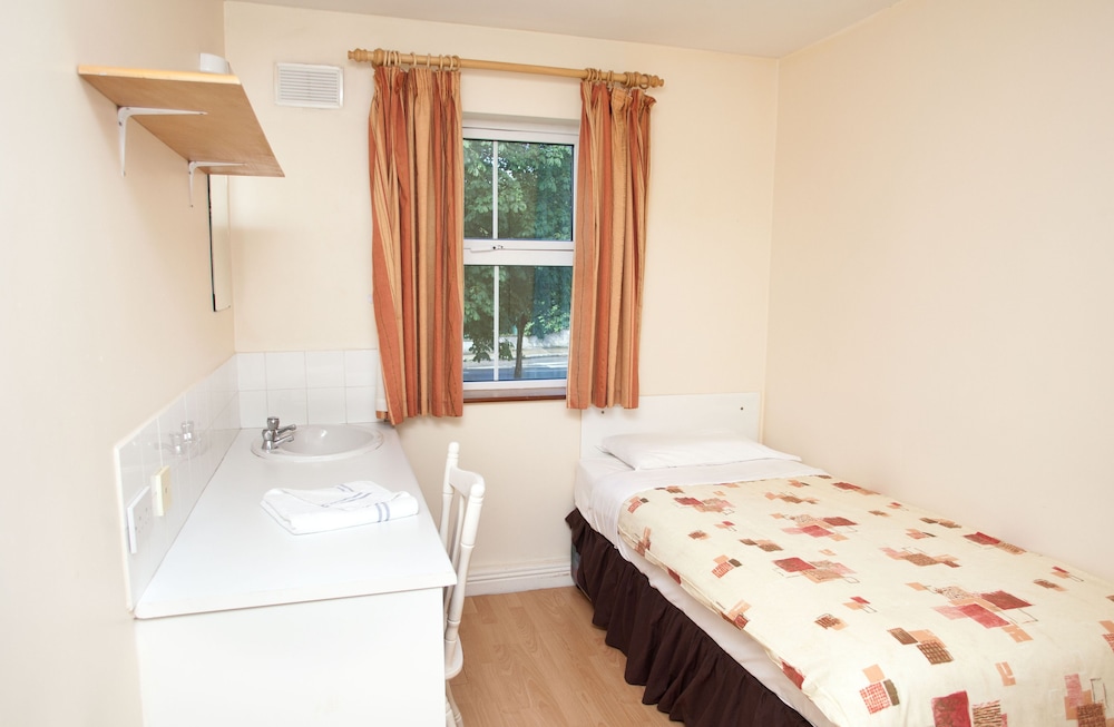Basic Single Room