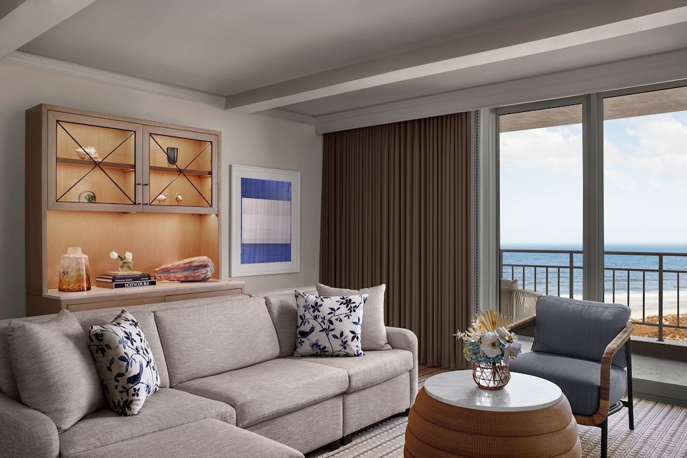 Suite, 1 Bedroom - Photo 2