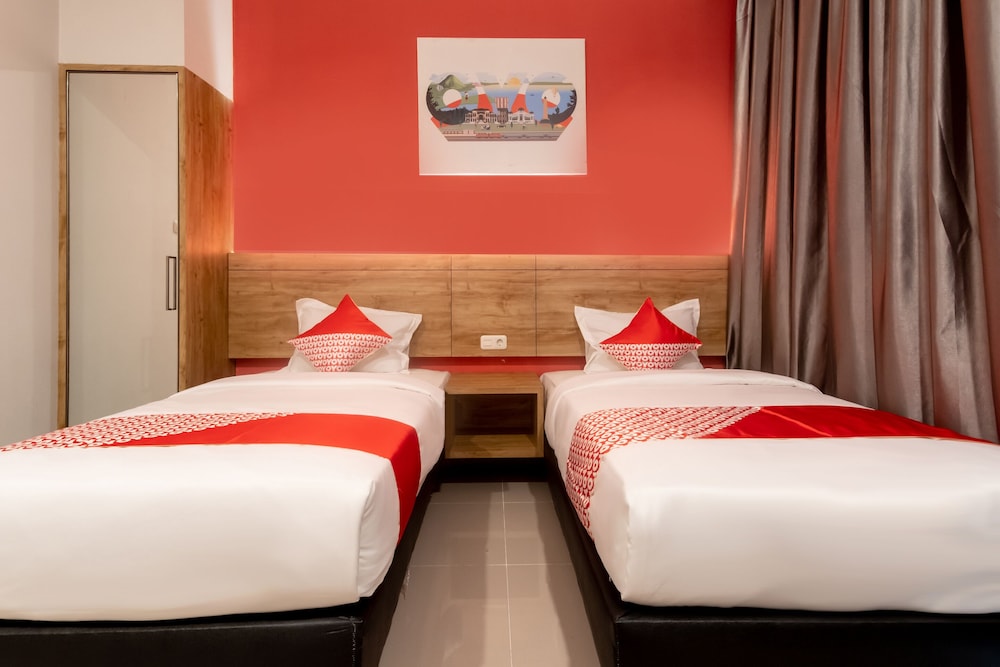 Deluxe Twin Room - Photo 2
