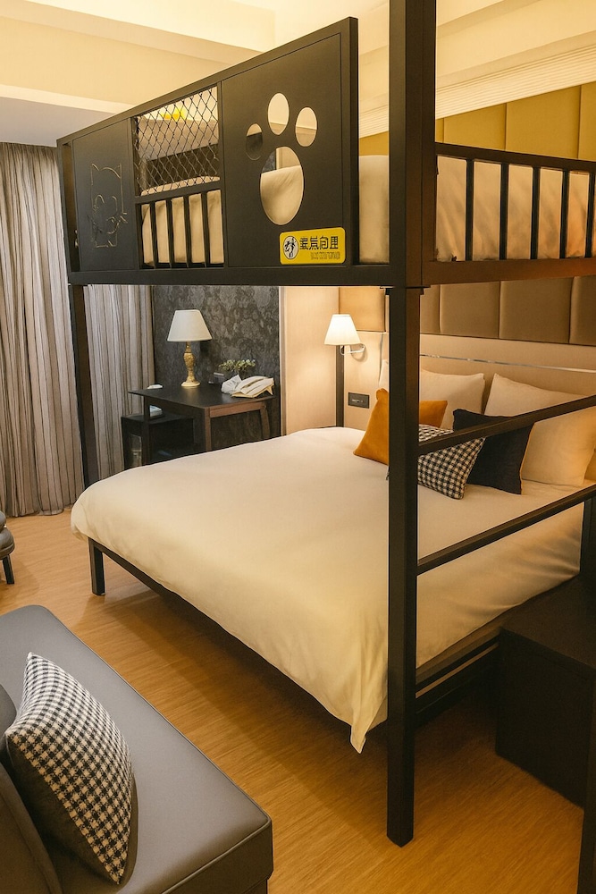 Family Quadruple Room