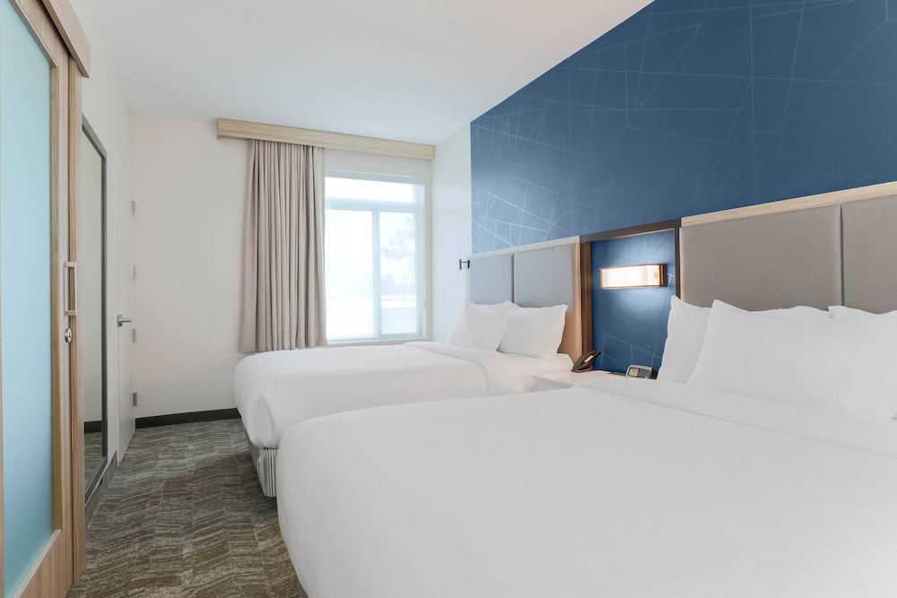 Studio, 2 Queen Beds, City View (Mobility Accessible, Tub) - Photo 7