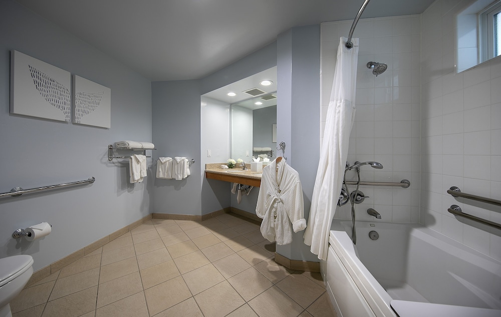 Superior Suite, 1 King Bed with Sofa bed, Pool View (Deluxe Pool View, Private Bedroom ADA) - Photo 4