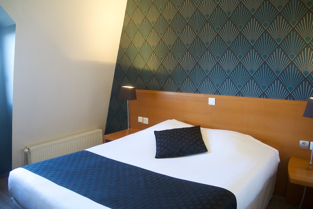 Double Room - Photo 8