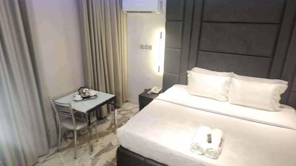 Executive Room photo 1