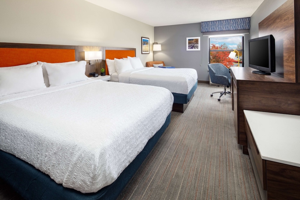 Room, 2 Queen Beds, Accessible, Non Smoking - Photo 4
