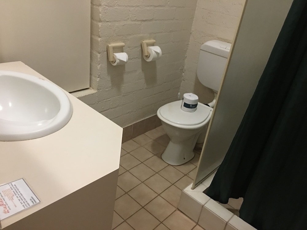 Basic Room photo 2