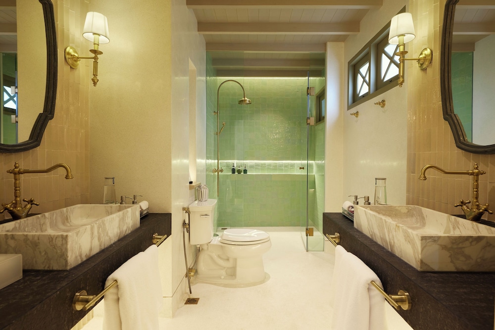 Villa Cagney 2 Bedroom - Dandy Suite - 2 King - Photo 5