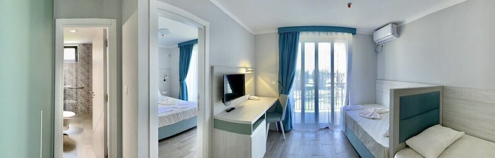 Standard Apartment photo 3
