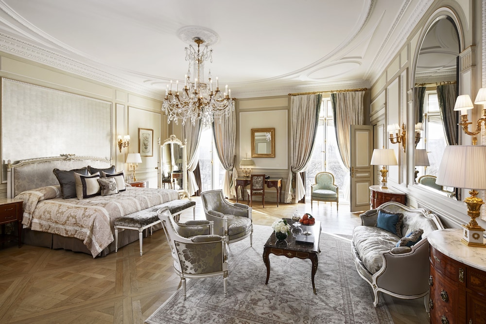 Presidential Apartment, Park View