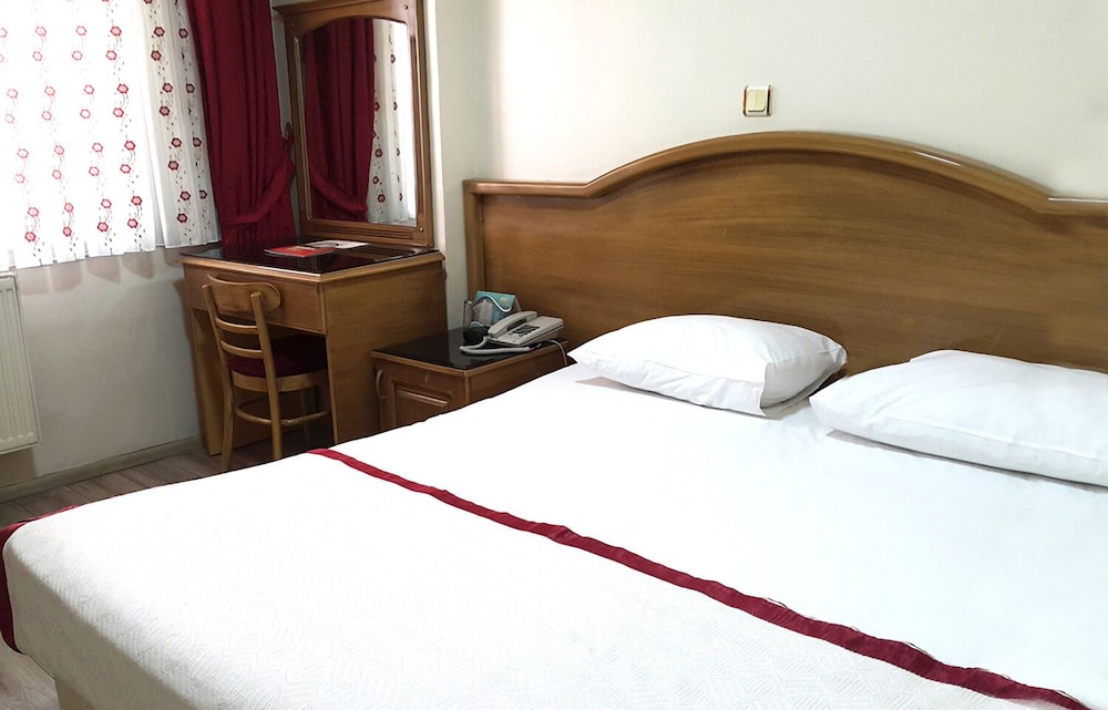 City Single Room, 1 King Bed, Non Smoking, City View