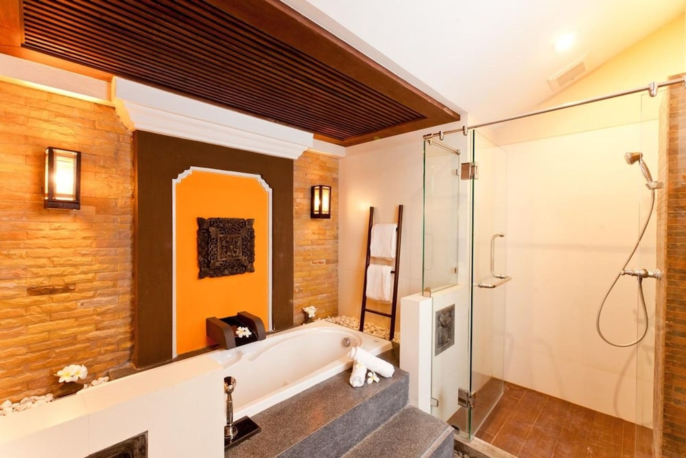 Executive River View Villa photo 3