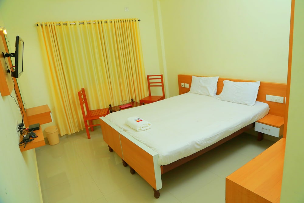 Standard Room (Non AC)