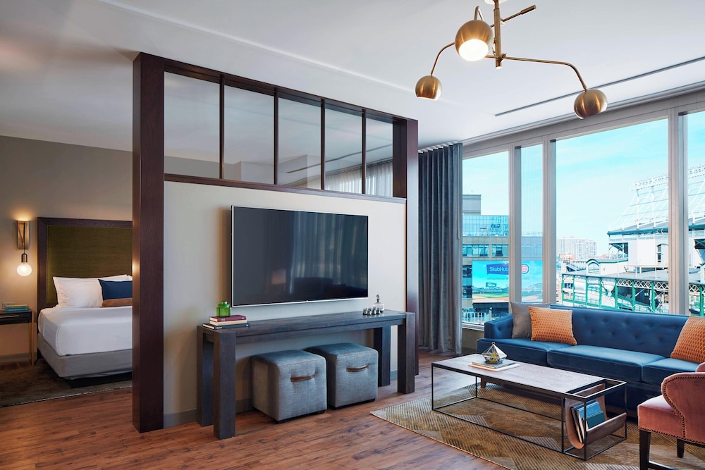 Suite, 1 Bedroom, Balcony