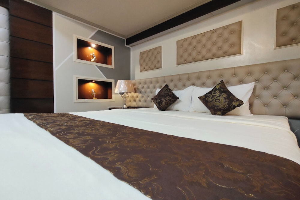 Standard Suite