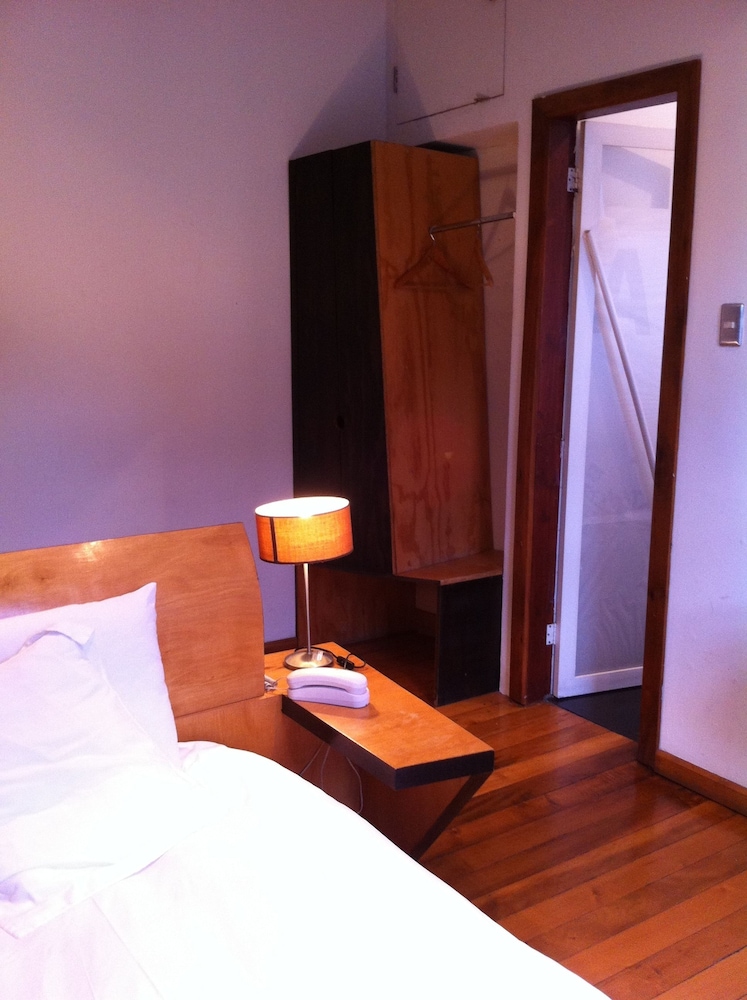 Standard Single Room photo 2