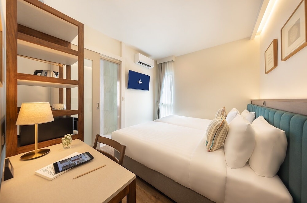 Deluxe Twin Room photo 1