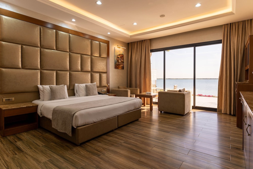 Deluxe Room, Sea View