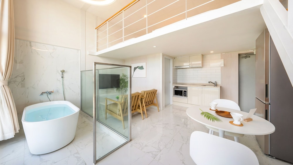 Basic Room, 1 Bedroom (Room 302)