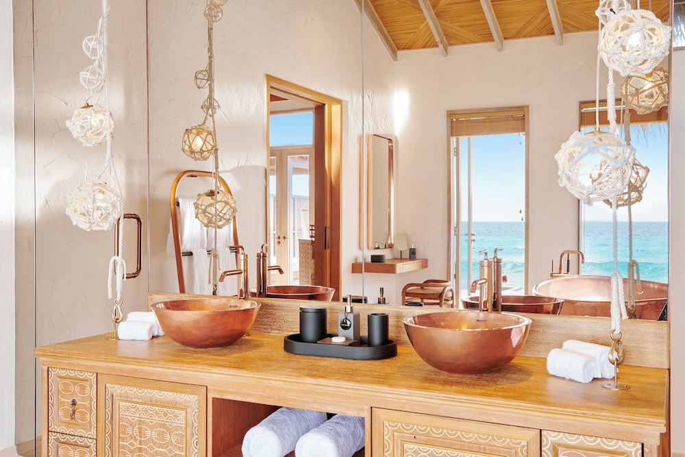 Two Bedroom Sunrise Water Villa with Private Pool photo 3