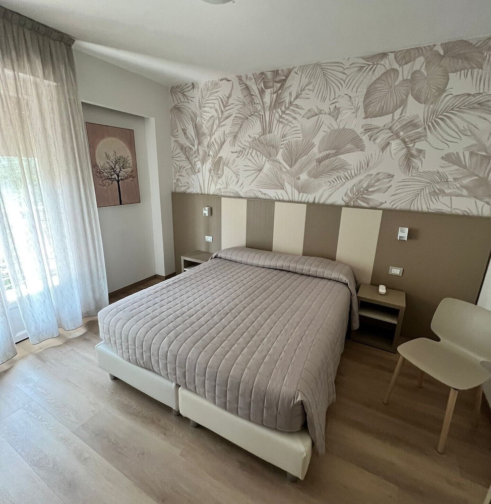 Comfort Room photo 1