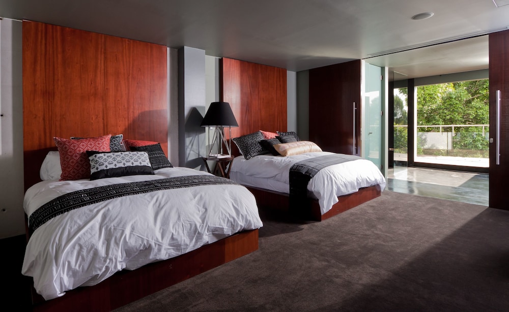 Room, 2 Queen Beds (Urban) - Photo 2