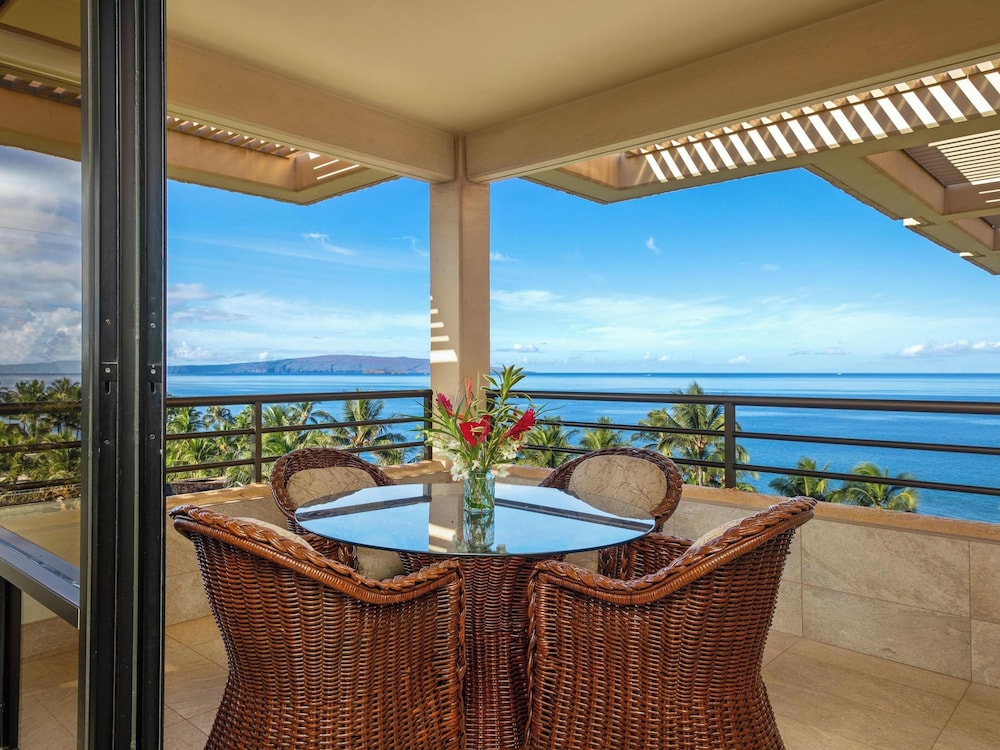 Condo, 2 Bedrooms, Oceanfront (801)