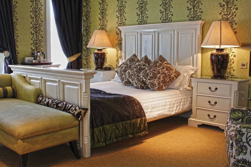Honeymoon Suite photo 2