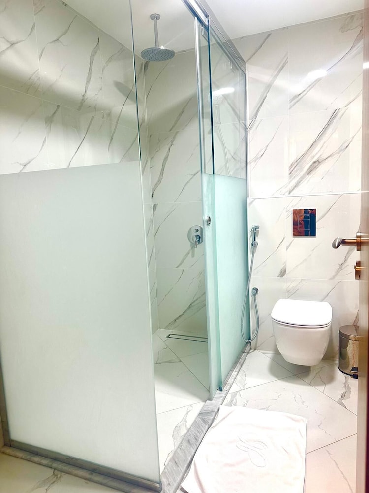 Premium Room - Photo 4