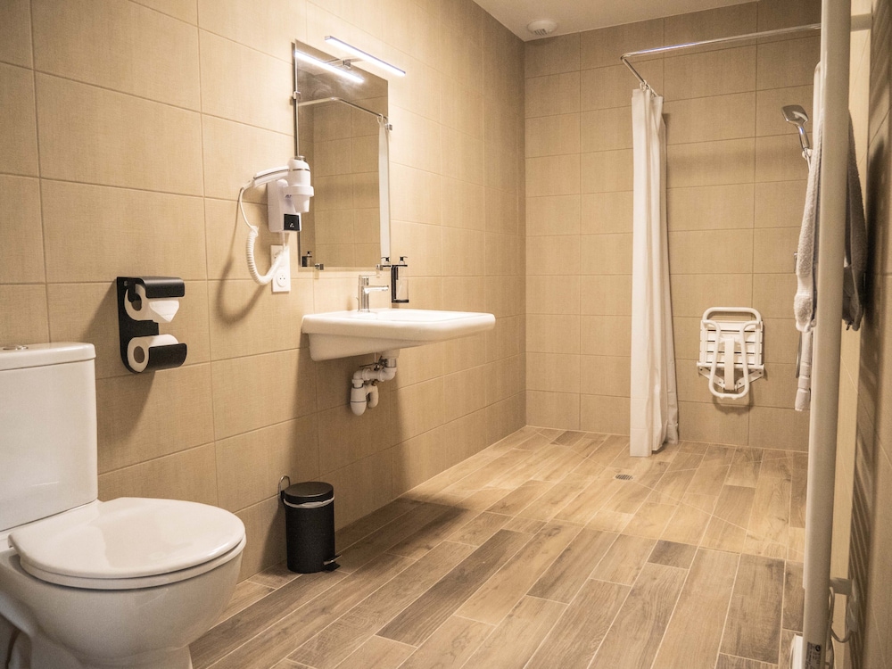 Room Accessible to people with reduced mobility - Non smoking photo 2