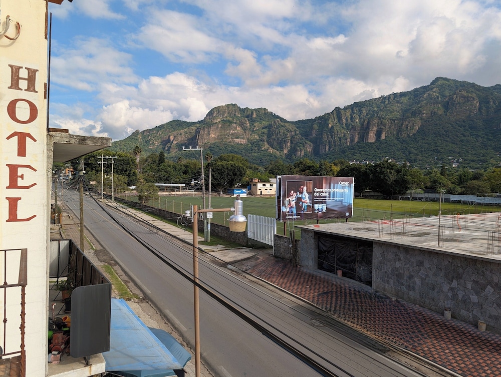 Deluxe Double Room, Balcony, Mountain View
