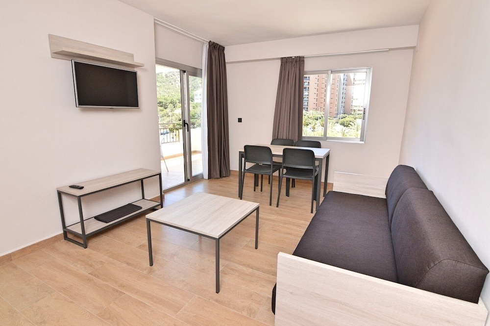 Standard Apartment, Partial Sea View photo 2