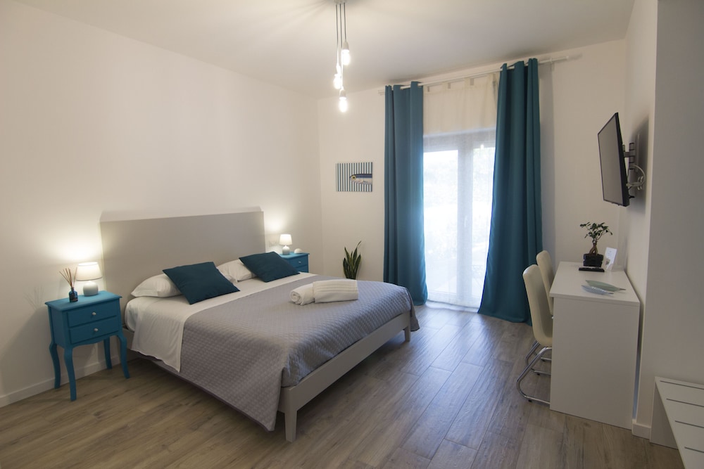 Exclusive Double Room, Accessible, Garden View (Ligea)