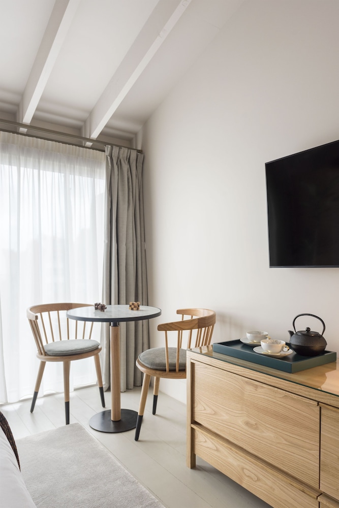 Standard Room, Balcony - Photo 4