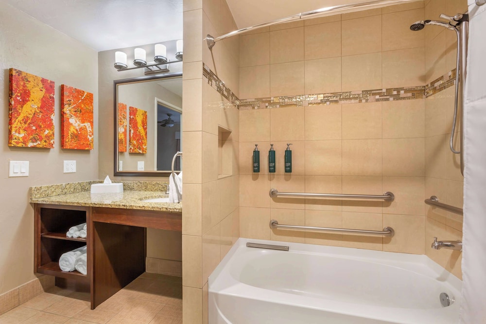 Hilton Vacation Club Varsity Club Tucson, Photo 3