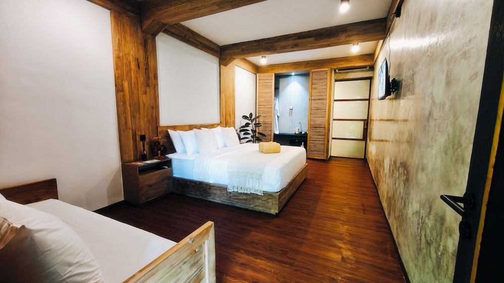 Deluxe Double Room photo 3