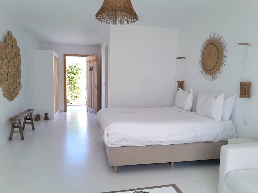 Classic Double Room, Beach View, Courtyard Area