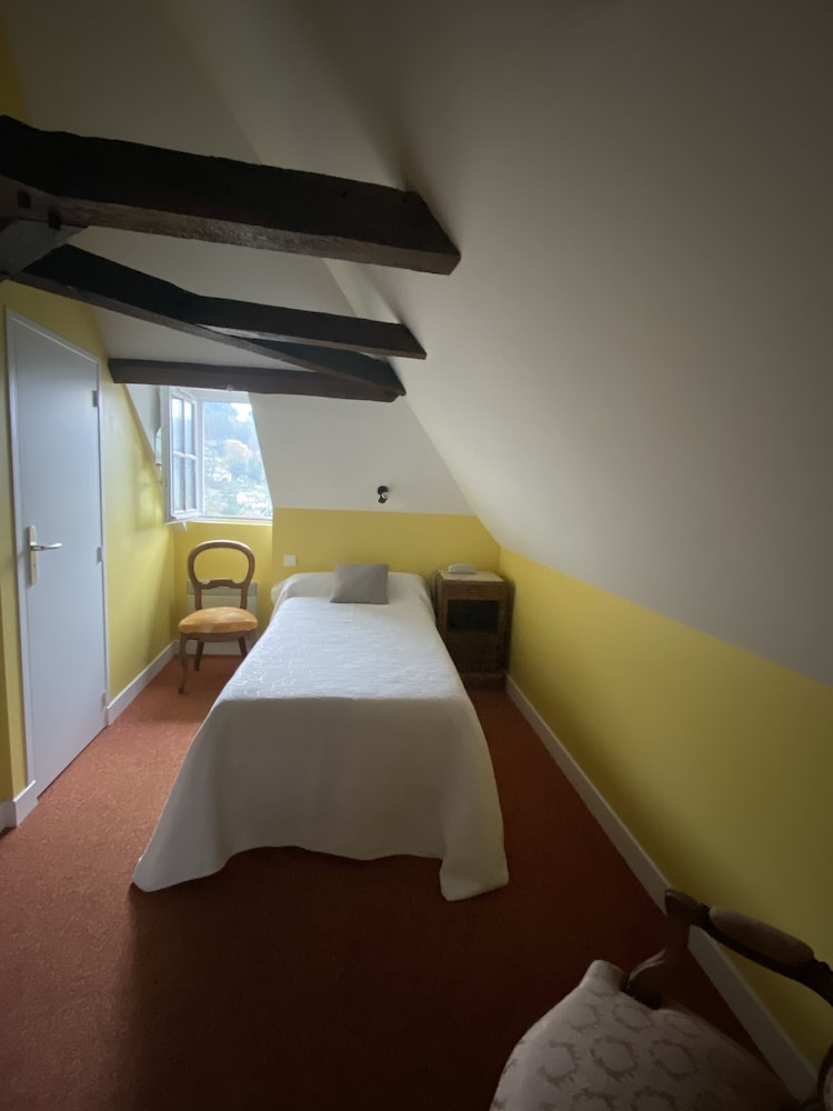 Comfort Single Room