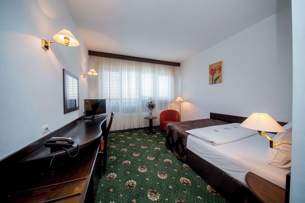 Standard Room, 1 Double Bed, Non Smoking