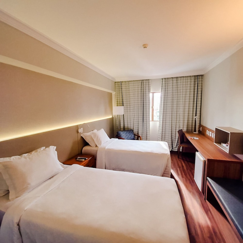 Superior Twin Room, 2 Twin Beds - Photo 2